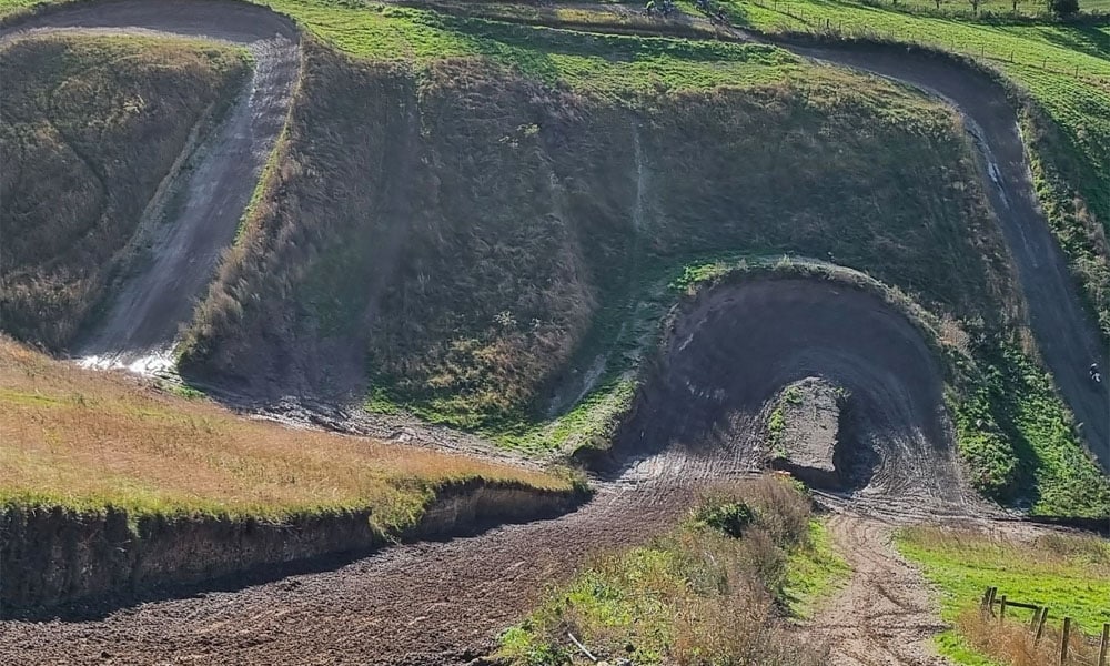 snapshot of Oxfordshire's motocross track 