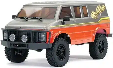 RC Pickup van test - Fuel-powered